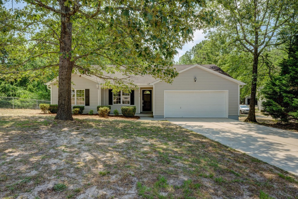 215 Chappell Creek Ct-print-001-13-P3711