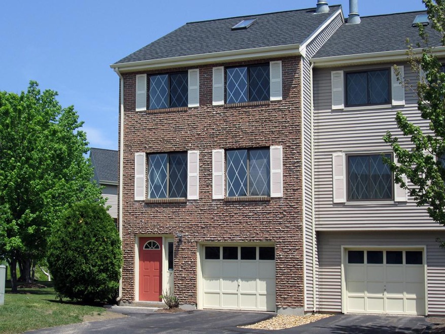 7 Wellington Cir, Merrimack, NH 03054 - photo 1