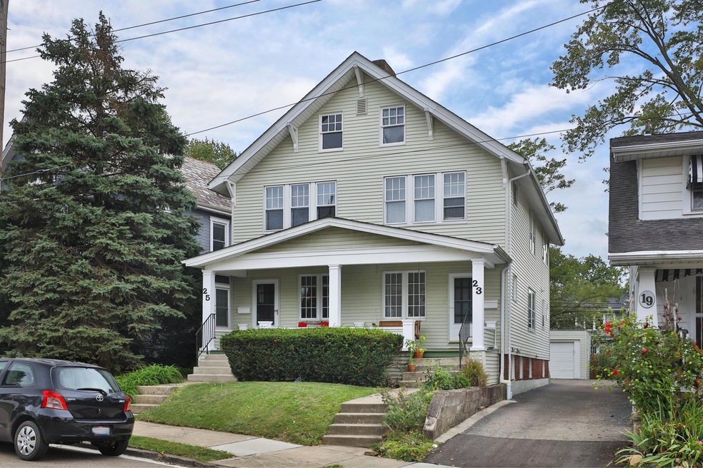 25-E-Lakeview-01