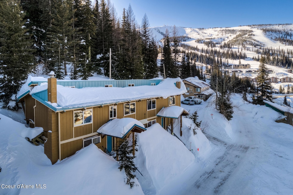 226 Mogul Hill
