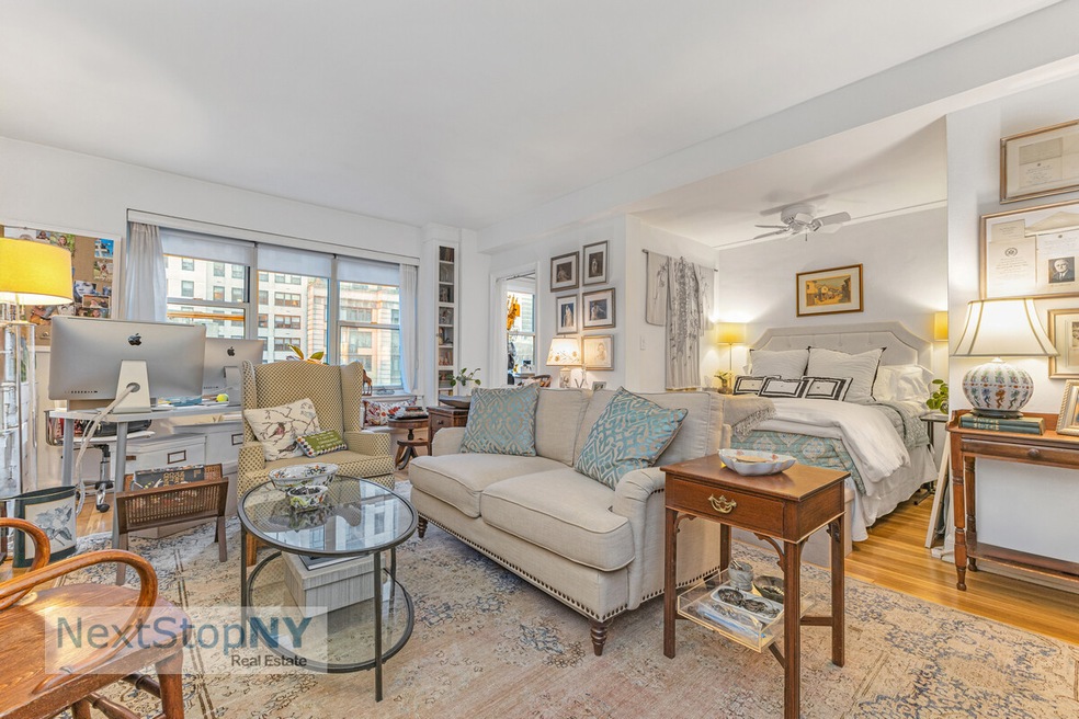 Pending $350,000 • Co-Listing Agent