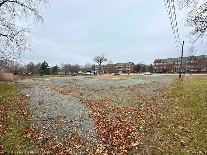 For Sale $260,000 • Co-Listing Agent