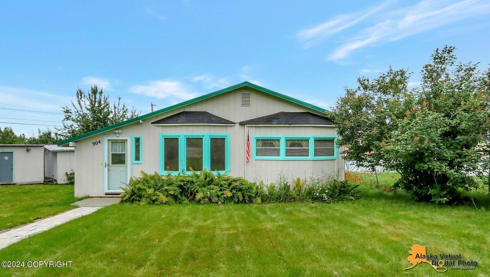 904 Elaine Drive