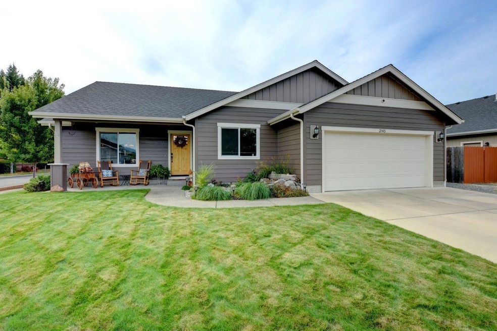 Southern Oregon Real Estate (3)