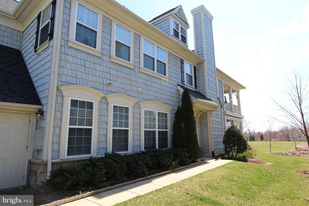 13861 Gullane Dr unit 61, Woodbridge, VA 22191 - photo 1