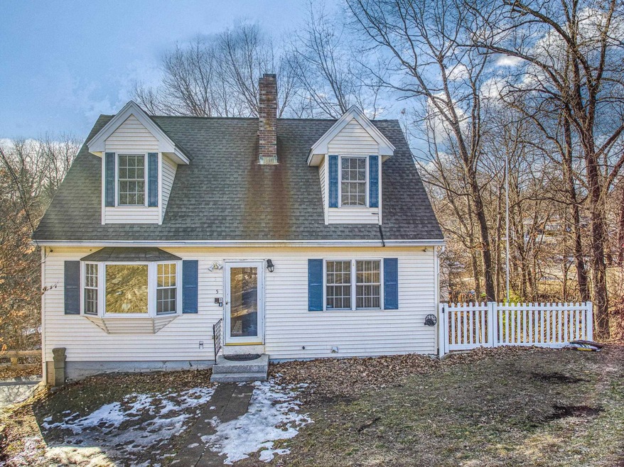 5 Gendron St, Bedford, NH 03110 - photo 1