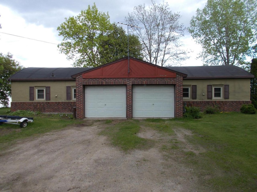 N2786 HWY M-35, Menominee