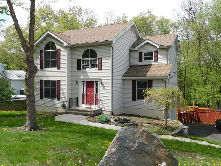 668 Avenue C, Stroudsburg, PA 18360 - photo 1