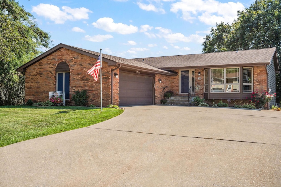 1327 Brandywine Rd, Crown Point, IN 46307 - photo 1