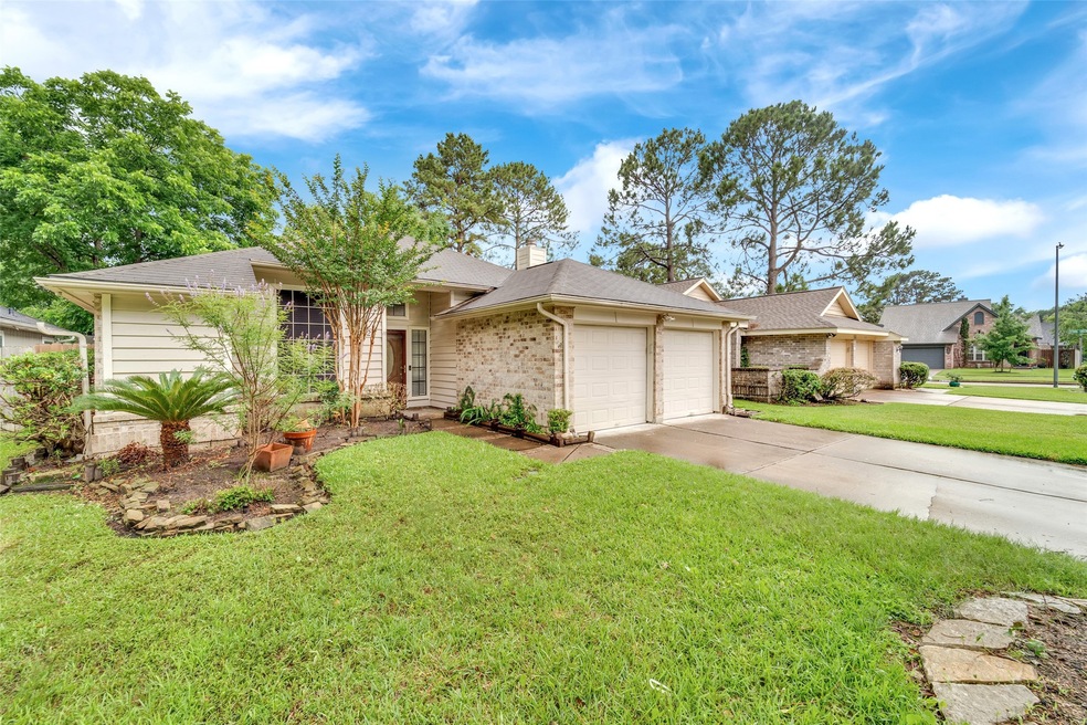 8522 Sparkling Springs Dr, Houston, TX 77095 - photo 1