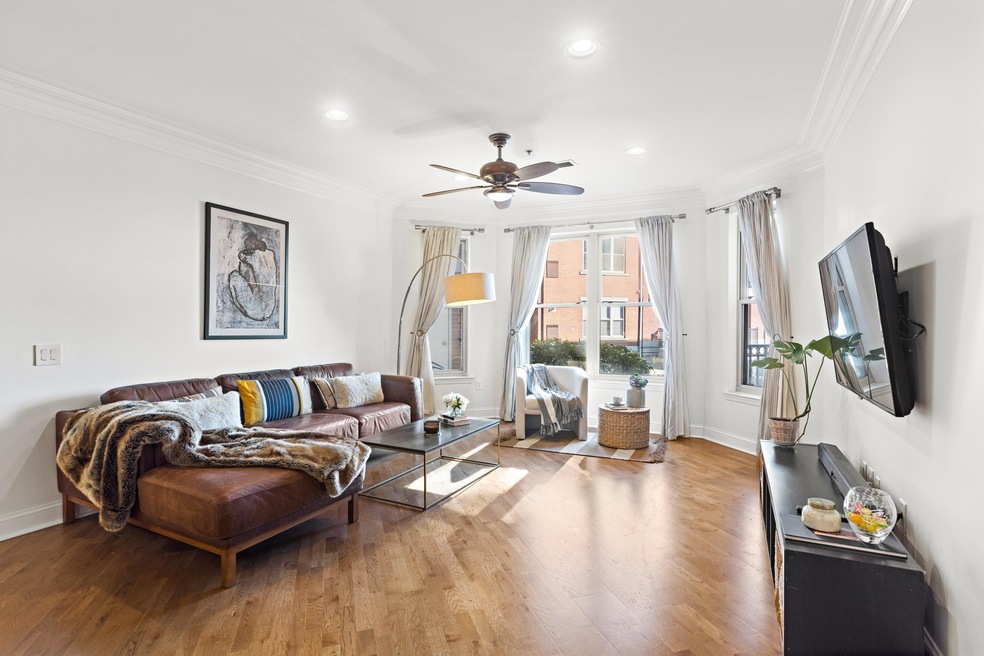 Sold $1,160,000 • Co-Listing Agent