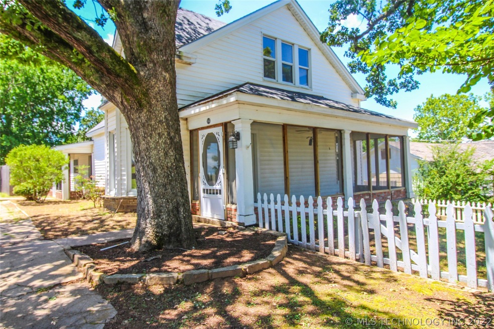 504 W Forrest Ave, Eufaula, OK 74432 - photo 1