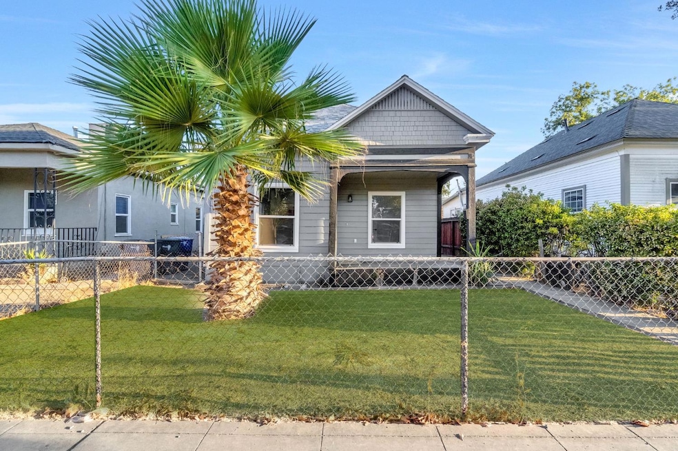 2401 E Thomas Ave, Fresno, CA 93701 - photo 1