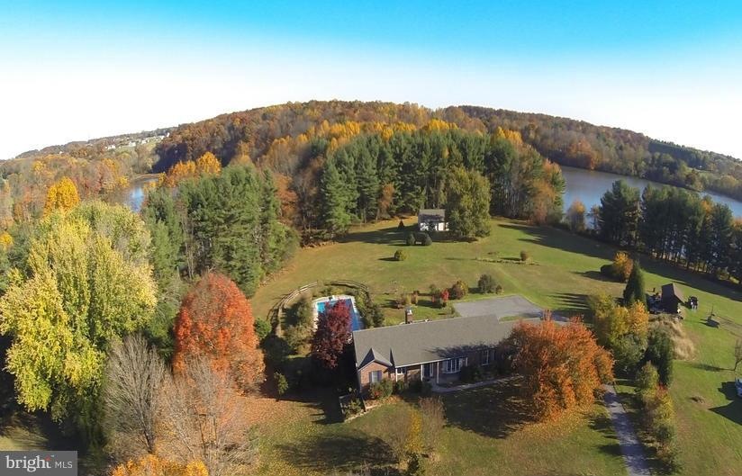 6200 Candle Ct, Sykesville, MD 21784 - photo 1