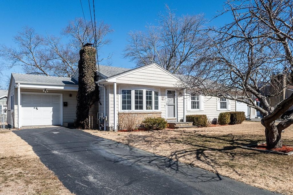 20 Timberland Dr, Riverside, RI 02915 - photo 1