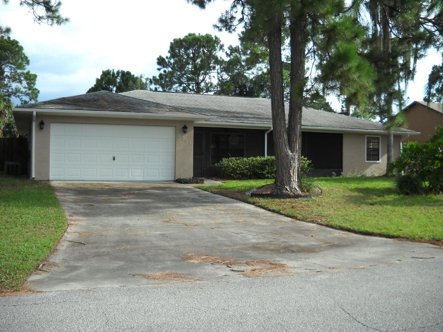 Front exterior view