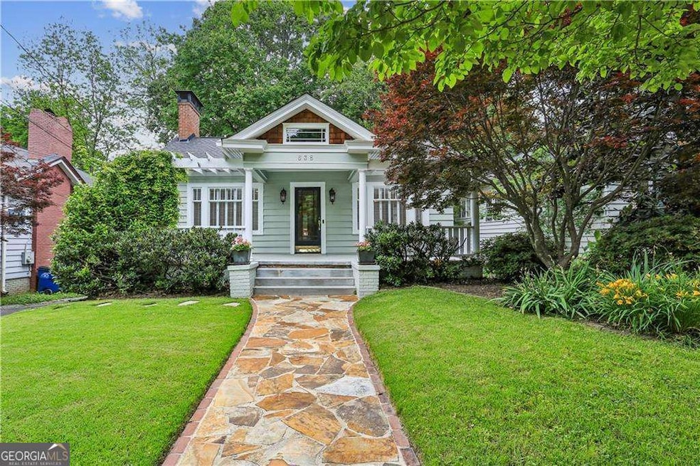 Sold $1,050,000 • Co-Listing Agent