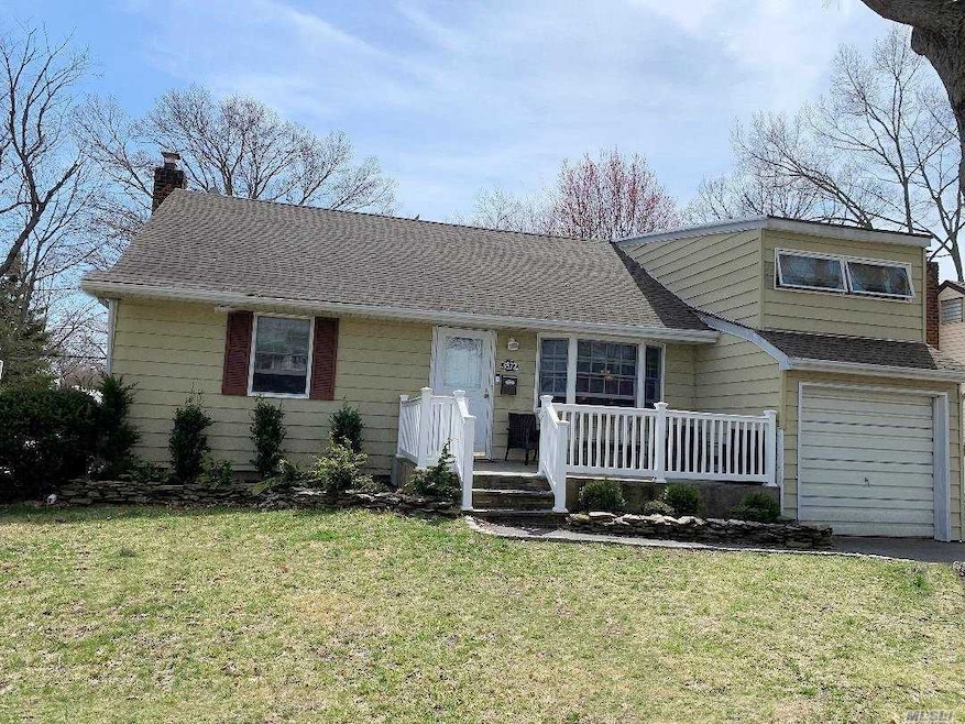 3872 Beechwood Place, Seaford, NY 11783 - photo 1