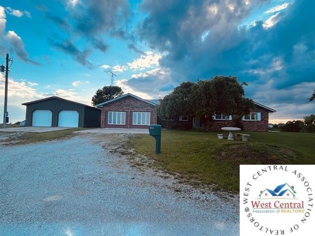 For Sale $825,000 • Co-Listing Agent