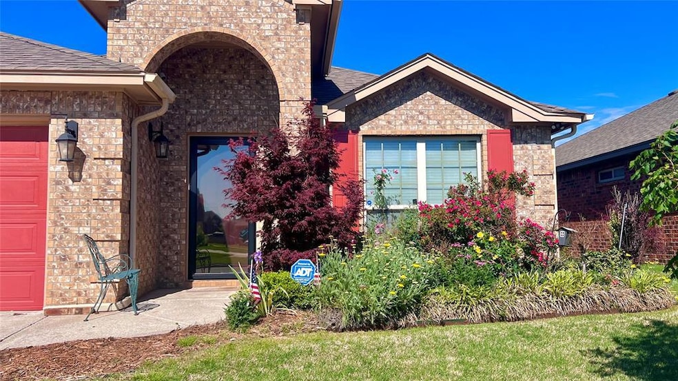 Property entrance with a garage