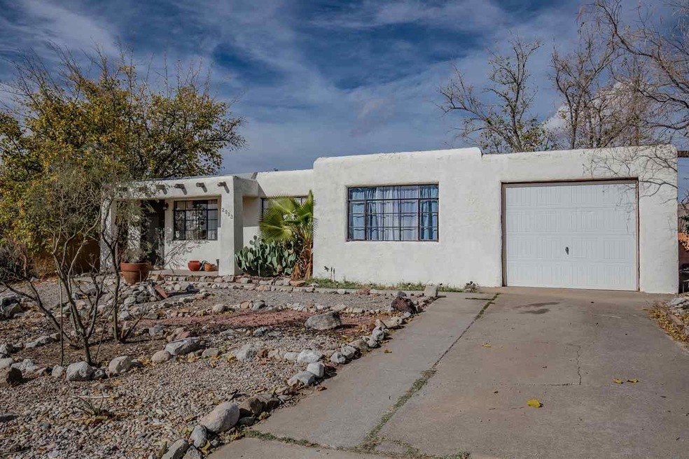 2003 Dewey Ln, Alamogordo, NM 88310 - photo 1