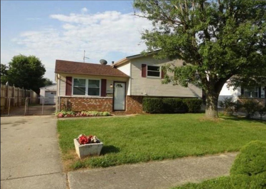 5297 Glenbriar Ct, Columbus, OH 43232 - photo 1