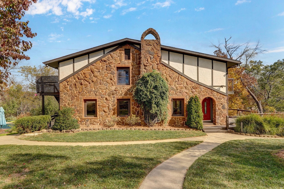 1100 E Robertson St, Ozark, MO 65721 - photo 1