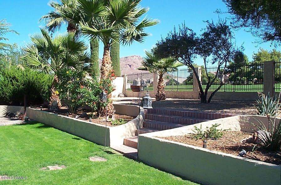 25 Backyard View