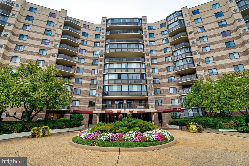 8350 Greensboro Dr Unit 124, McLean, VA 22102 MLS VAFX2149436