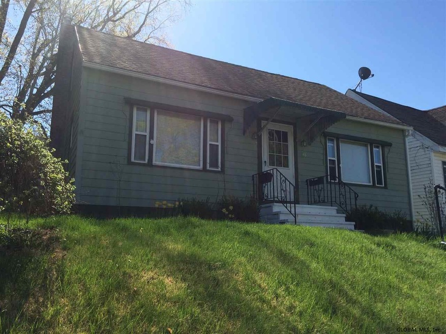 748 6th Ave, Troy, NY 12182 - photo 1