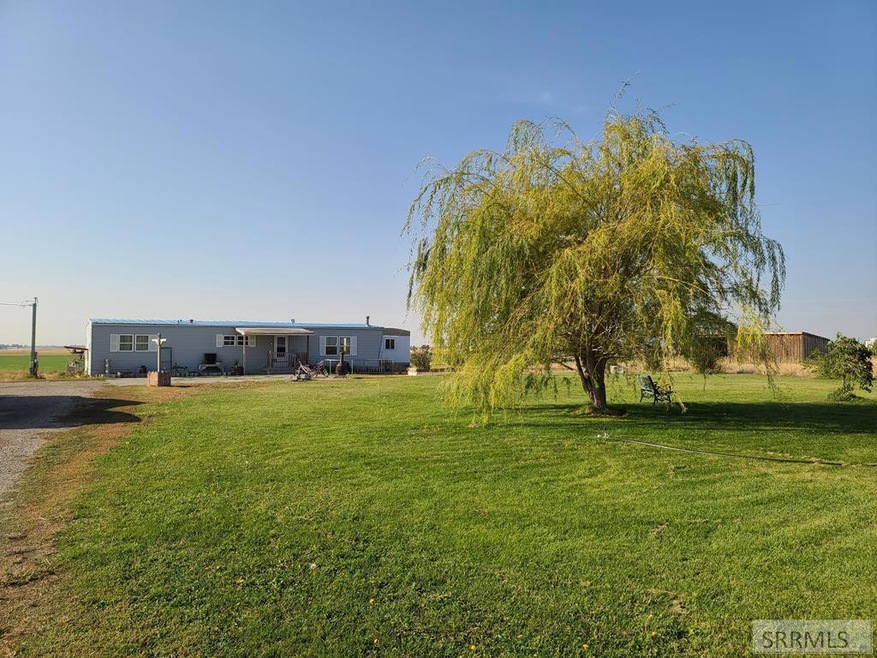 917 W Highway 26, Blackfoot, ID 83221 - photo 1