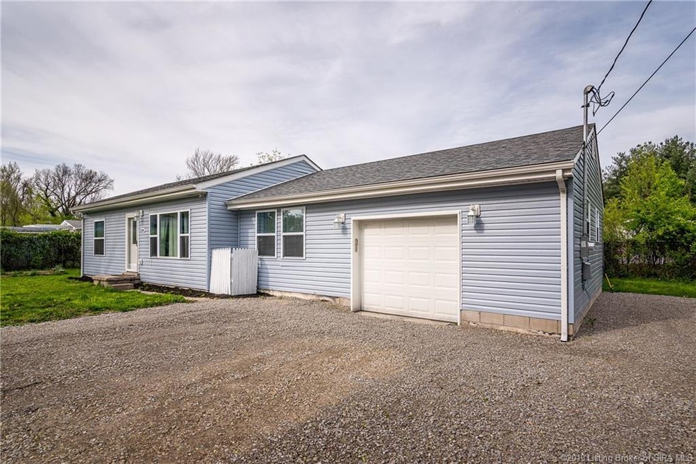 1134 Whelan Ln, Jeffersonville, IN 47130 - photo 1