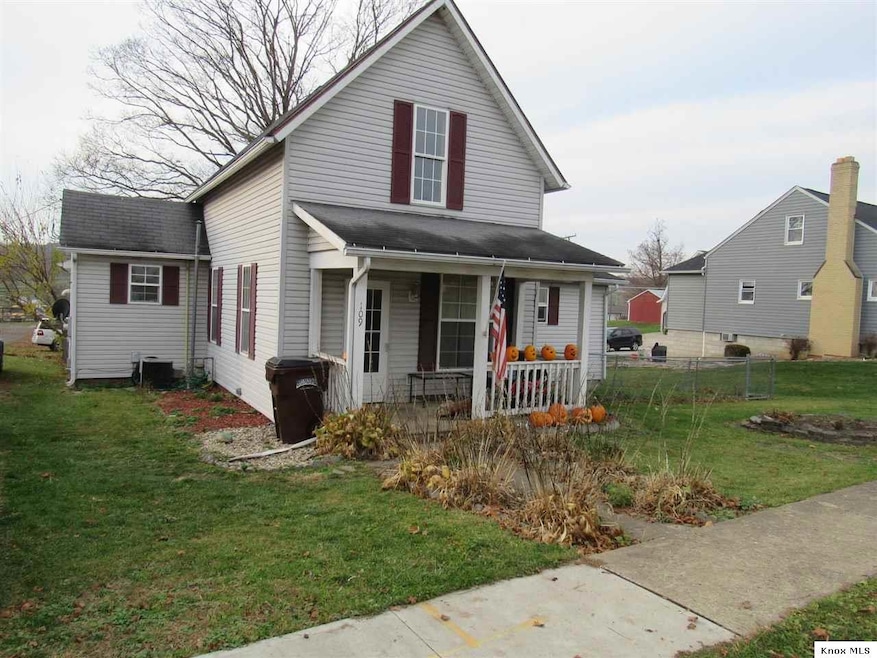 109 S Mickley St, Danville, OH 43014 - photo 1