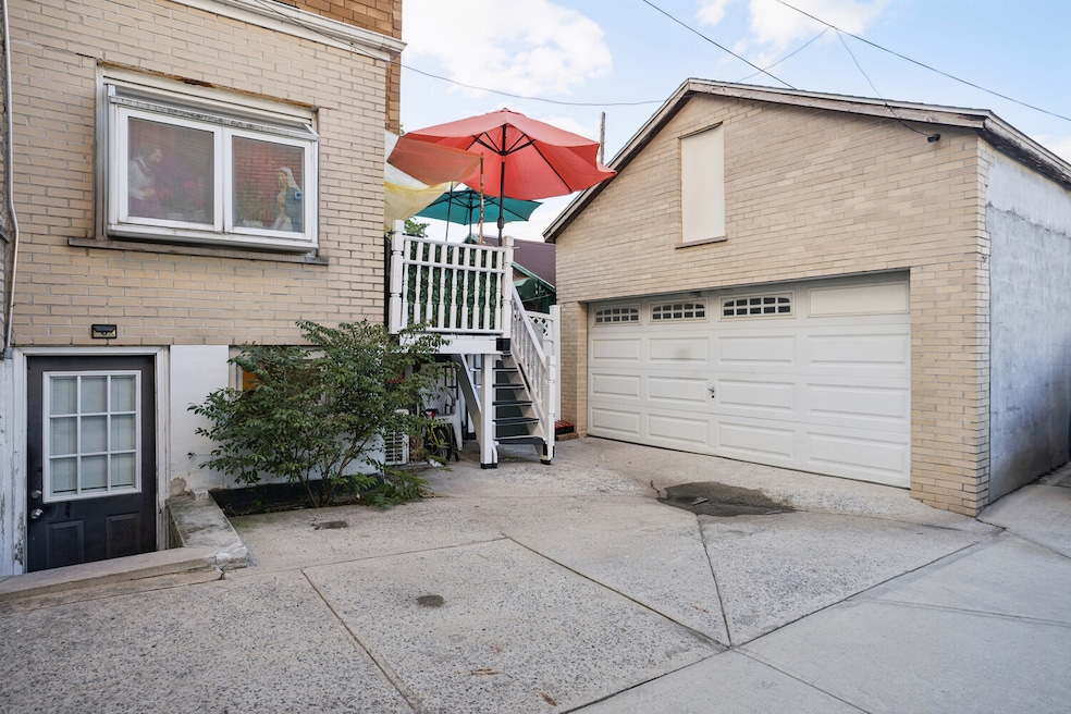 96-15 Alstyne Ave, Flushing, NY 11368 - photo 1