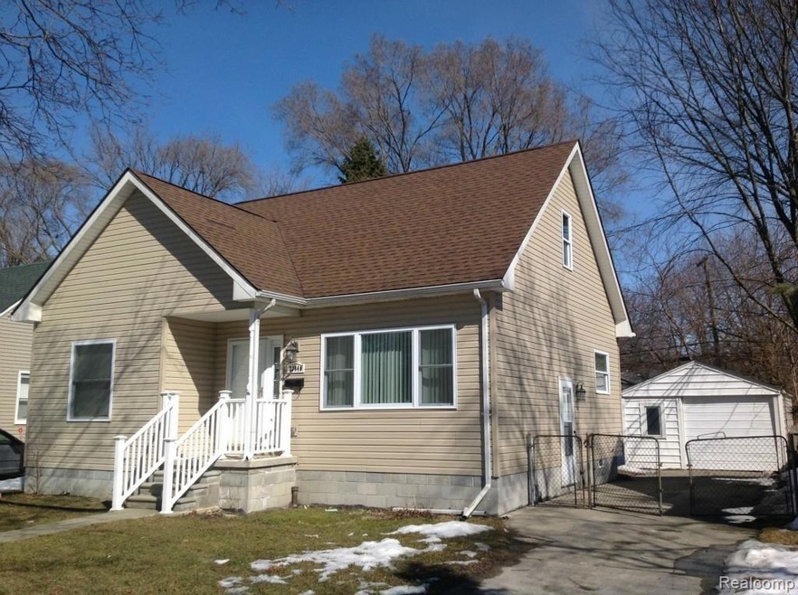 23440 Rosewood St, Oak Park, MI 48237 - photo 1