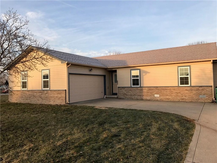 5402 Collett Dr E, Camby, IN 46113 - photo 1