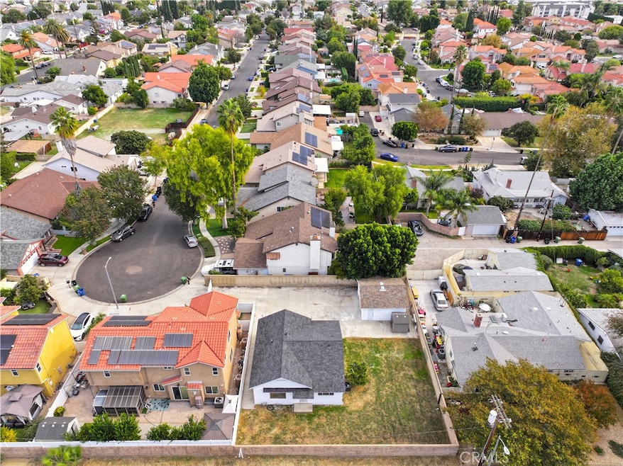 20464 Elkwood St, Winnetka, CA 91306 - photo 1