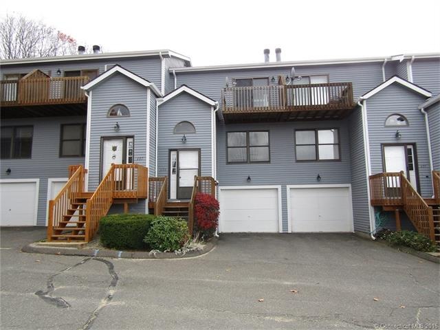 606 Lake Vista Dr unit 606, East Hampton, CT 06424 - photo 1