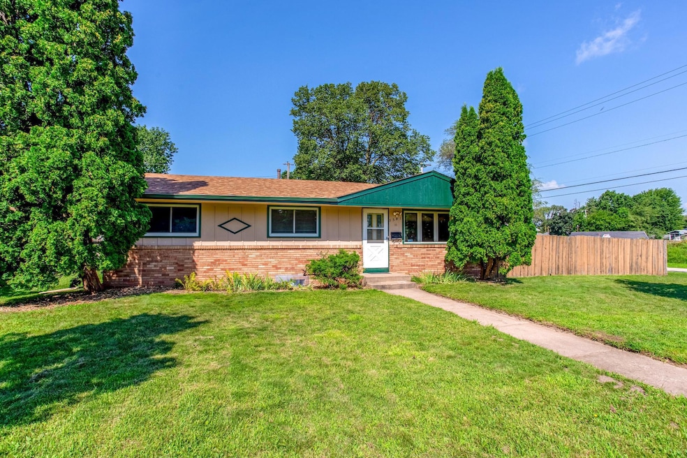 5541 Orchard Ave N, Minneapolis, MN 55429 - photo 1