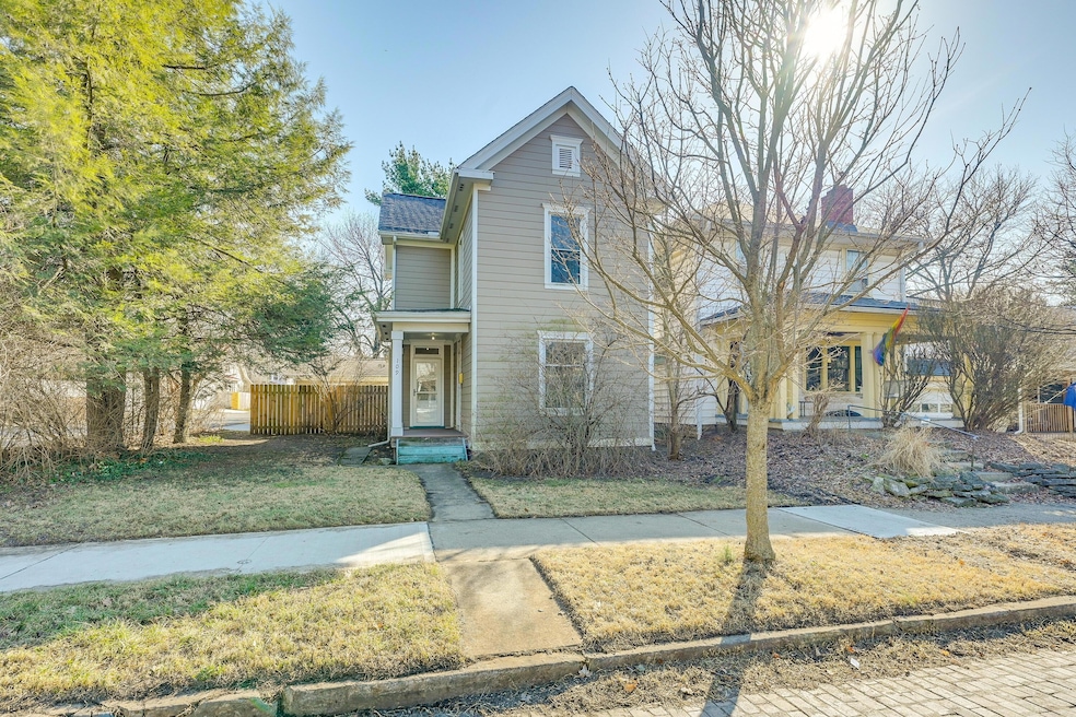 109 W Pacemont Rd Columbus OH 43202 USA-
