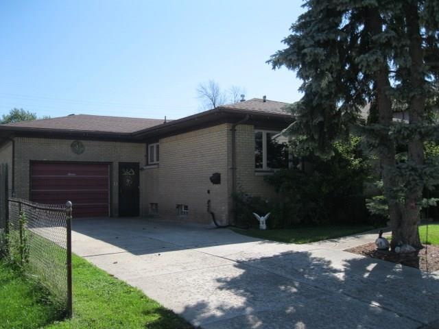 Meticulously maintained 3 bedrm. brick ranch.
