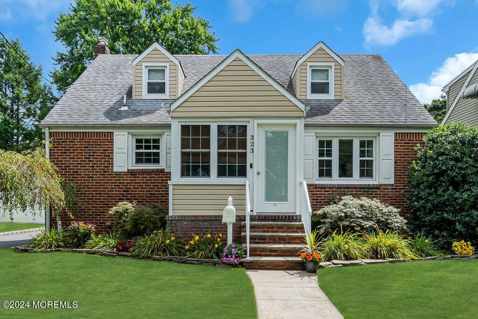 323 Livingston Rd, Linden, NJ 07036 - photo 1