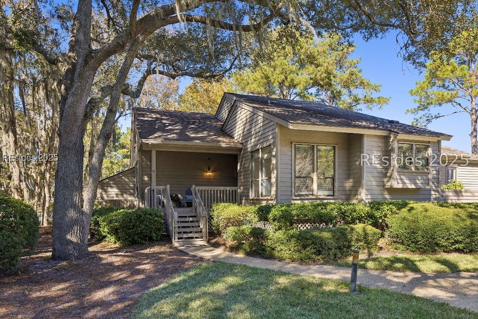 Welome to 8 Spartina Court #2633!