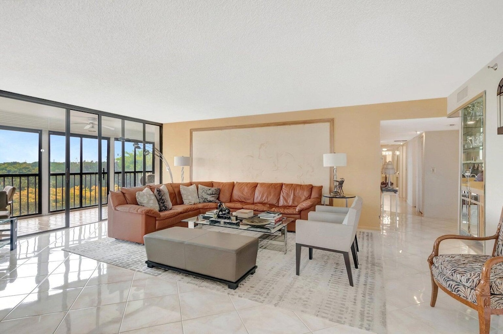 20090 Boca West Dr unit 3680, Boca Raton, FL 33434 - photo 1