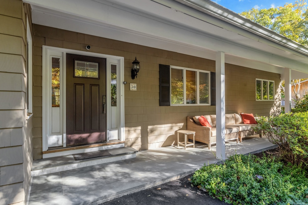 Coming Soon $995,000