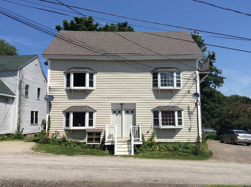 10-12 Somerset Place St NE, Bath, ME 04530 - photo 1