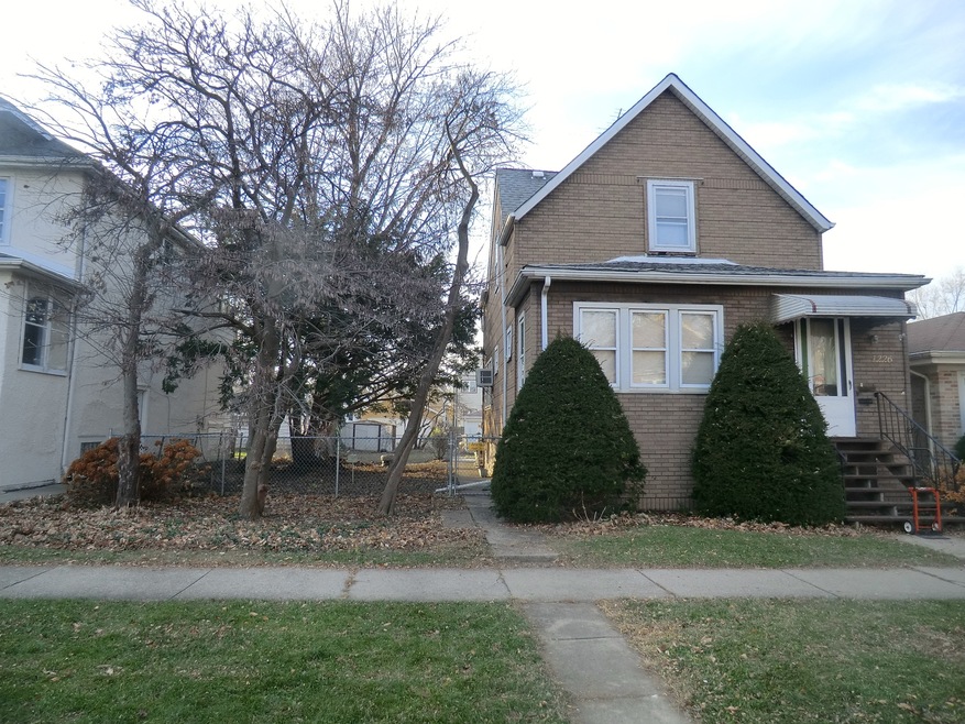 1226 Clarence Ave, Berwyn, IL 60402 - photo 1