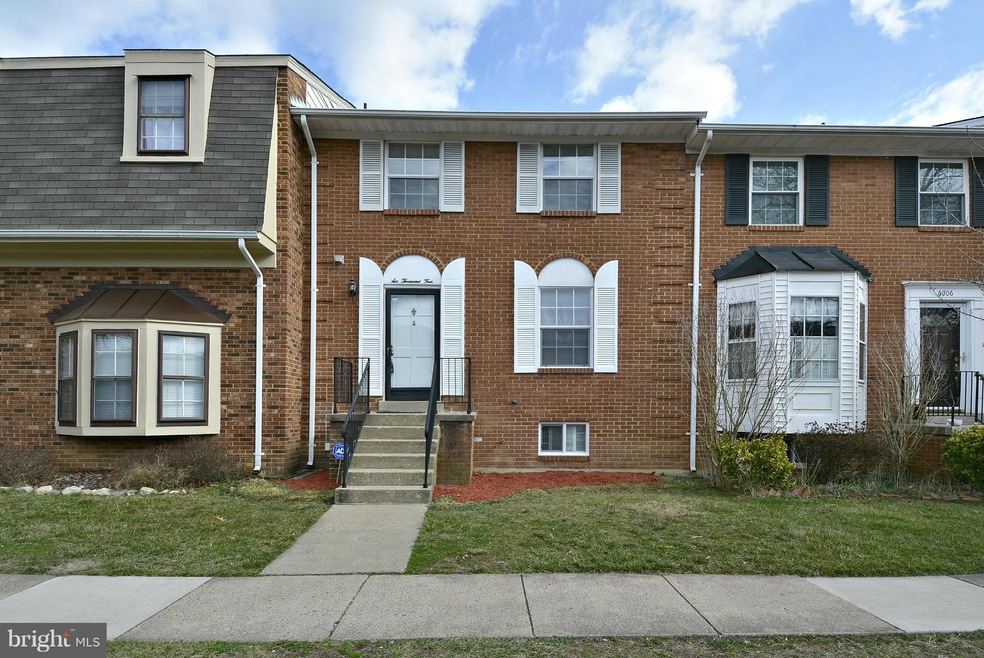 6004 Liberty Bell Ct, Burke, VA 22015 - photo 1