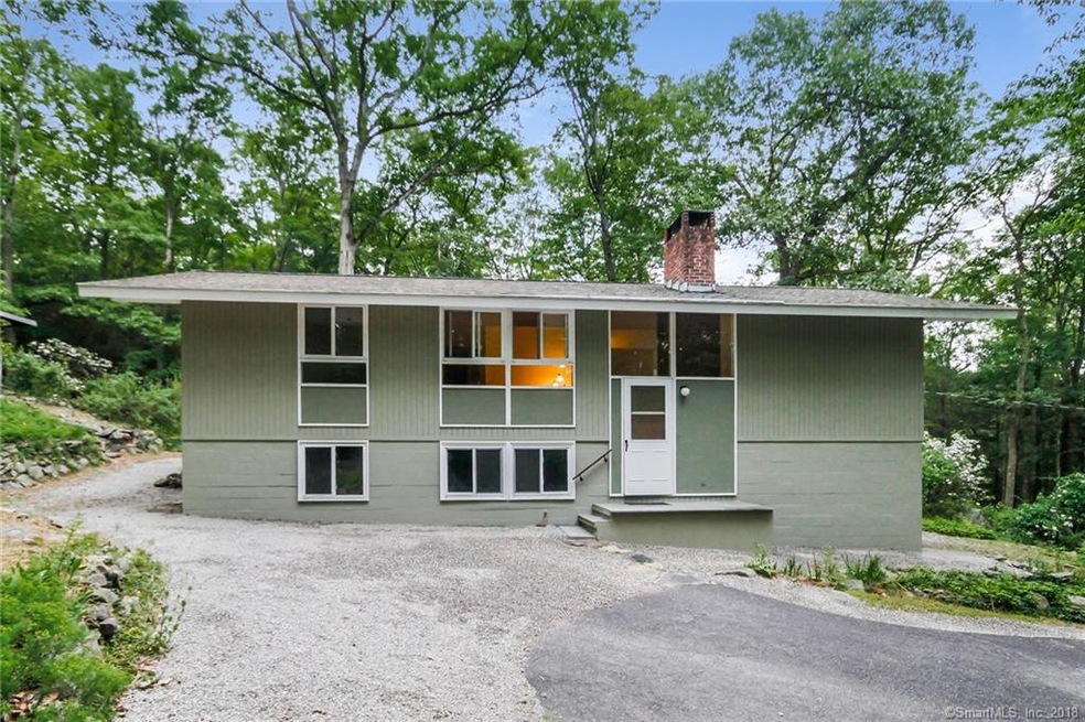 100 Mountain Rd, Redding, CT 06896 - photo 1