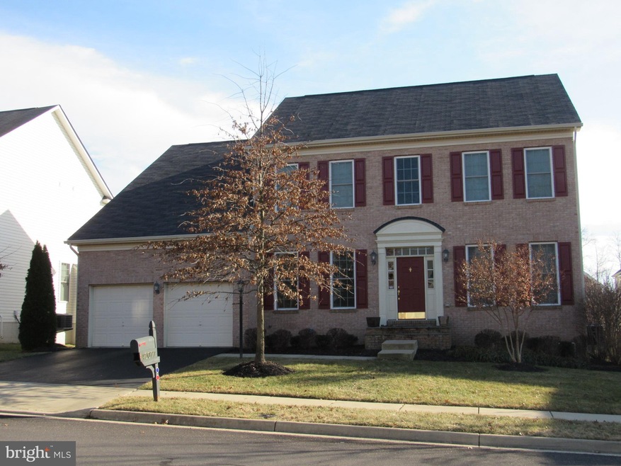 42077 Porch Light Dr, Aldie, VA 20105 - photo 1